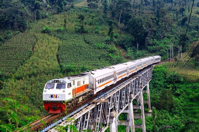 3 Cara Pesan Tiket Kereta Api untuk Mudik Secara Online
