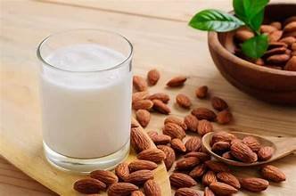 Minuman Sehat Kaya Nutrisi, Susu Almond Sangat Bermanfaat Untuk Tubuh