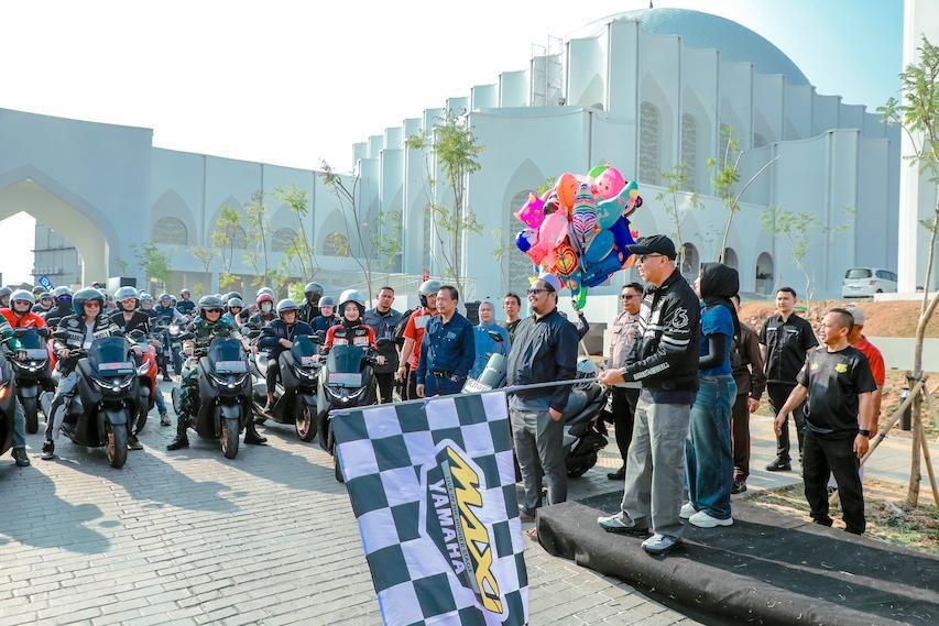 Sunday Morning Ride Jadi Ajang Kampanye Safety Riding Komunitas Ojol Lampung