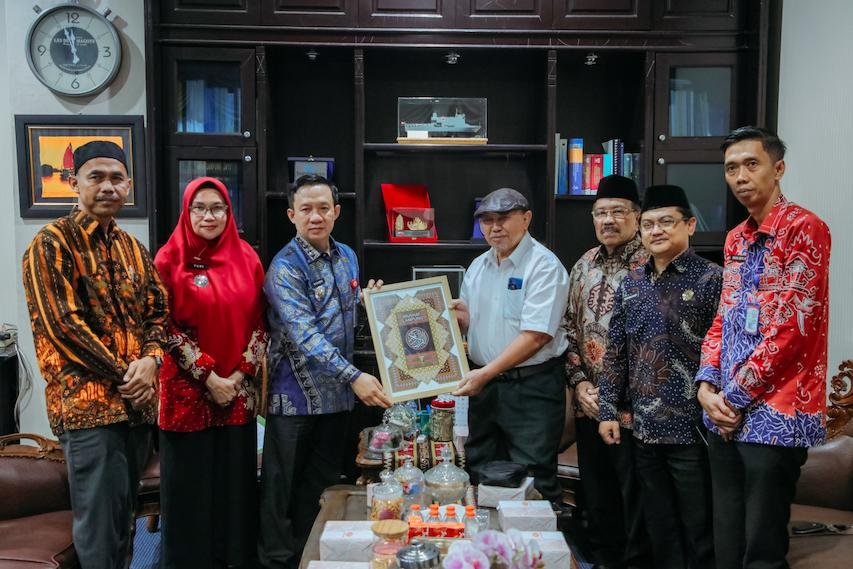 Mantap! Pemprov Lampung Siap Cetak Sejarah Melalui Penulisan Mushaf Al-Qur’an Bernuansa Budaya Lampung