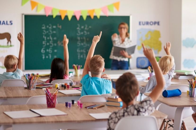 Putusan MK Terbaru, Sekolah Swasta Wajib Gratis Jika Sekolah Negeri Tak Cukup