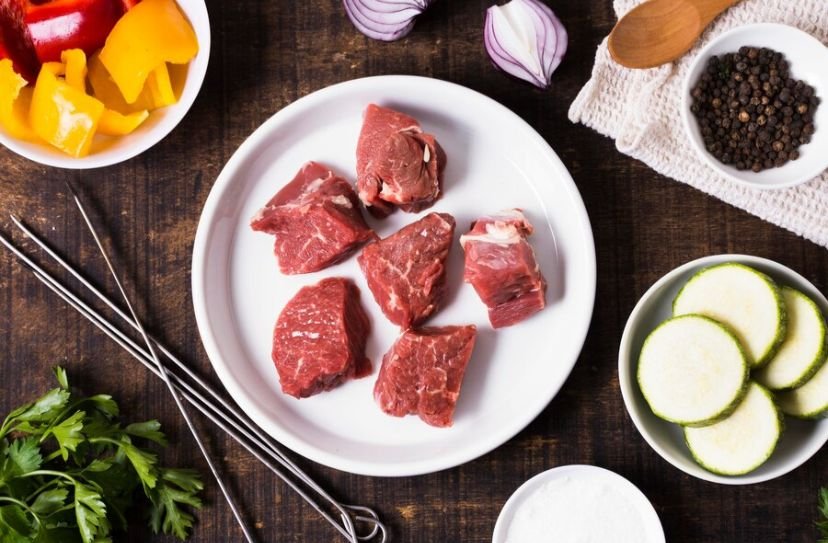 Mana yang Lebih Aman untuk Kolesterol, Daging Kambing atau Sapi?