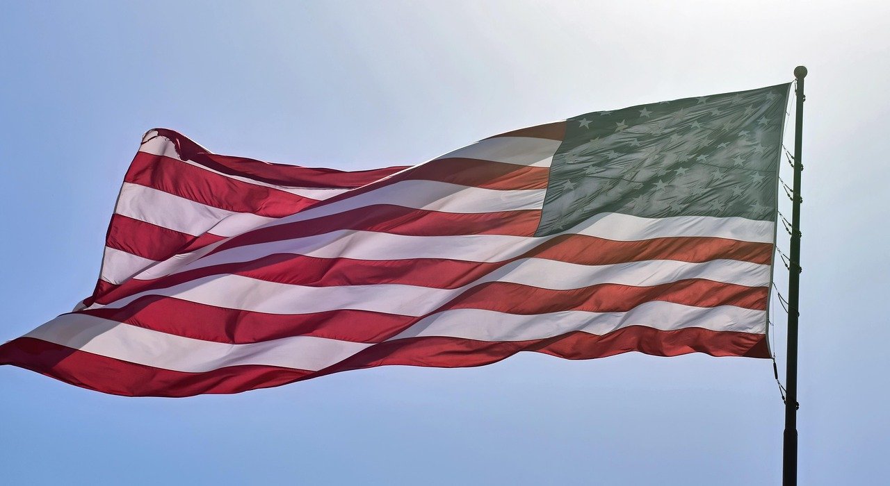 Baidu Tantang Dominasi AI Amerika Lewat Model ERNIE
