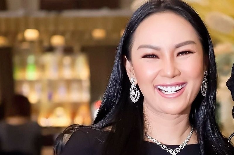 Dapat Modal Rp50 Juta dari Azka Corbuzier, Mantan Istri Deddy Corbuzier, Kalina Oktarani Buka Kedai Es Teler