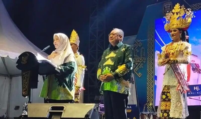 Wali Kota Eva Dwiana menutup gelaran Bandar Lampung Expo 2026. (Foto: ist)